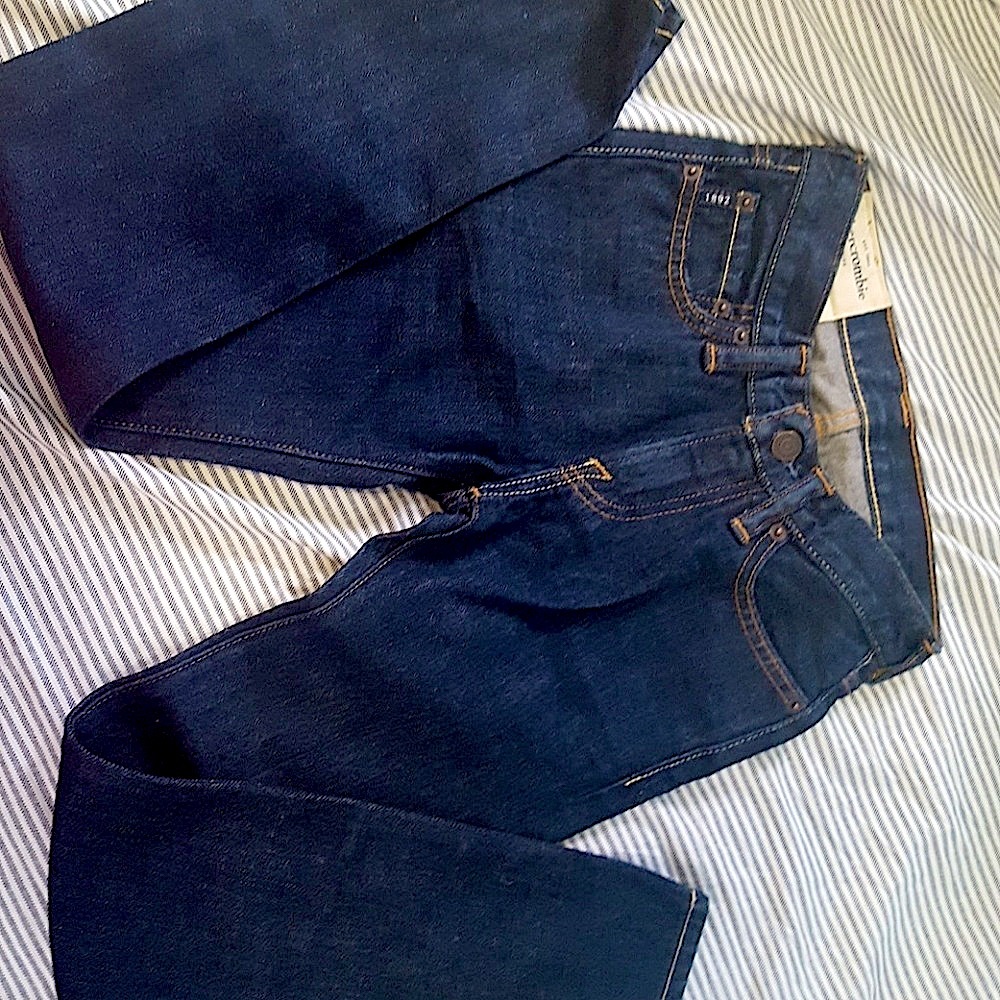 Abercrombie jeans excellent used condition